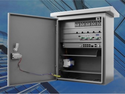 路面智能监测箱